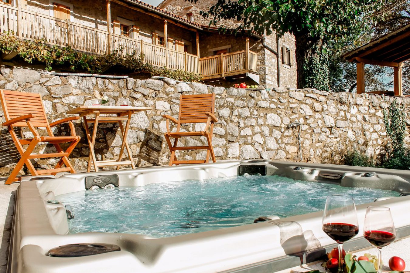 Outdoors Jacuzzi Asa Residence Private Villa Kras Slovenia